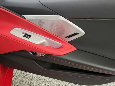 Used 2022 Chevrolet Corvette Stingray Preferred Cpe w/ Z51 Performance Package RWD image 26