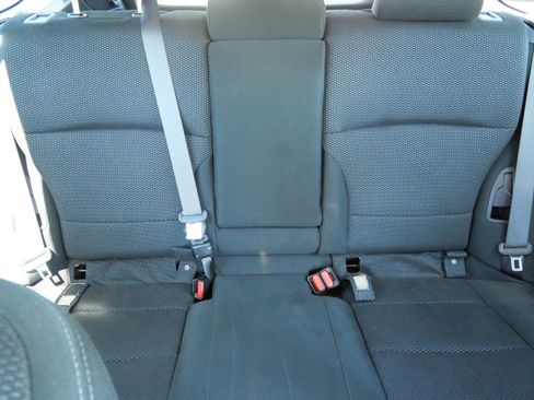 Used 2018 Subaru Outback 2.5i Premium AWD/4WD image 13