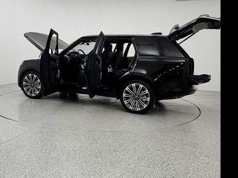 Certified 2023 Land Rover Range Rover SE AWD/4WD image 12