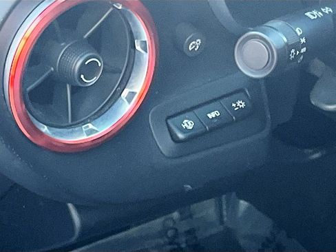 Used 2022 Chevrolet Camaro SS image 10