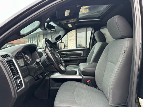 Used 2021 RAM 1500 Classic Warlock image 2