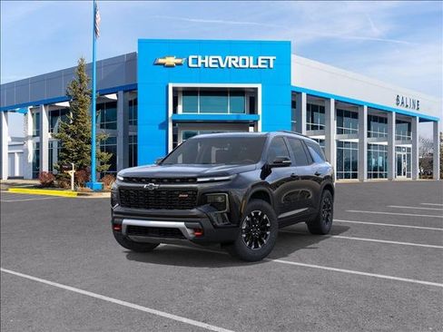 New 2026 Chevrolet Traverse Z71 w/ Enhanced Driving Package image 8