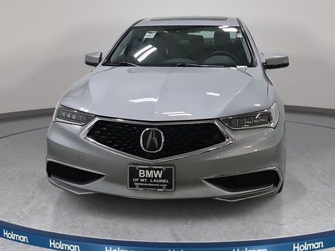 Used 2018 Acura TLX V6 w/ Technology Package FWD image 3