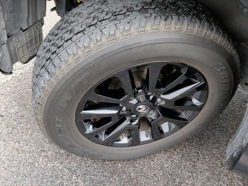 Used 2023 Lexus GX 460 w/ Black Line Special Edition AWD/4WD image 12