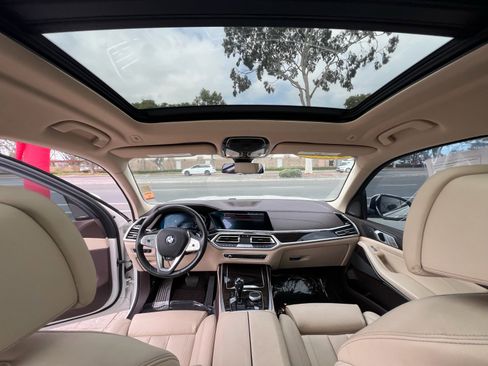 Used 2019 BMW X7 xDrive40i w/ Premium Package AWD/4WD image 20