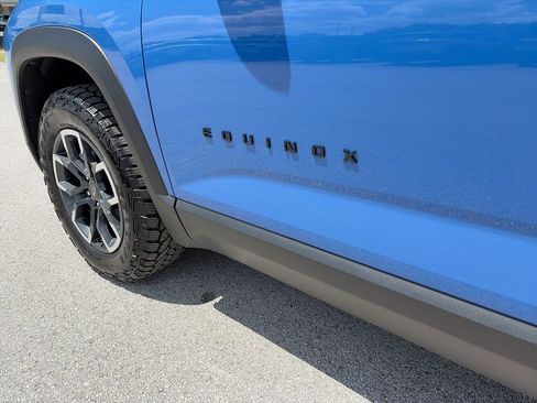 Used 2025 Chevrolet Equinox ACTIV w/ Safety and Technology Package image 37