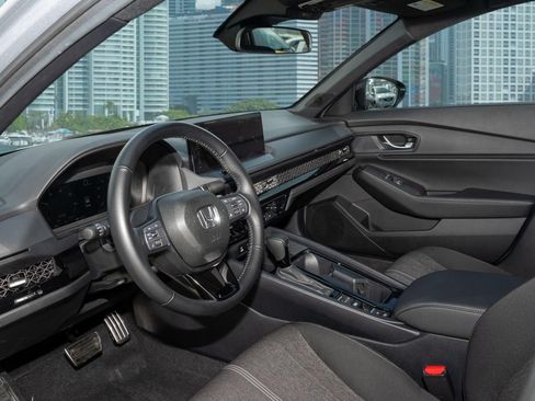 Used 2025 Honda Accord Sport image 14