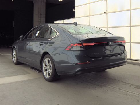 Used 2023 Honda Accord LX image 10
