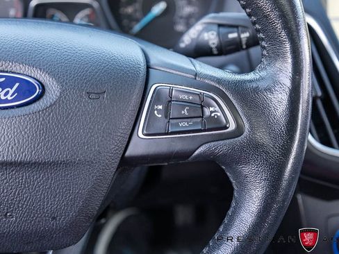 Used 2018 Ford Focus Titanium image 28