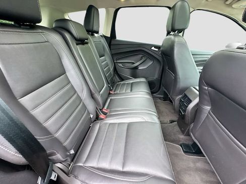 Used 2017 Ford Escape SE w/ SE Leather Comfort Package AWD/4WD image 24
