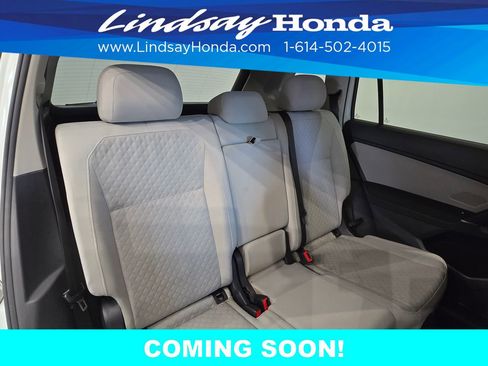 Used 2020 Volkswagen Tiguan S image 10