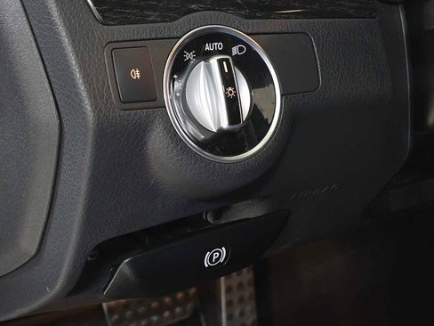 Used 2016 Mercedes-Benz E 400 4MATIC Coupe image 27