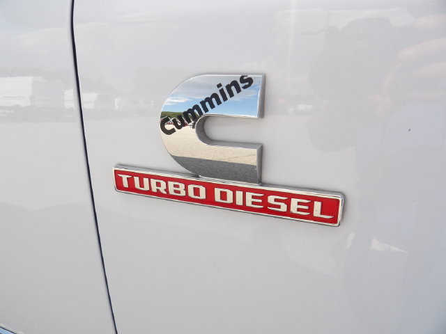 Used 2024 RAM 2500 Laramie w/ Safety Group AWD/4WD image 12
