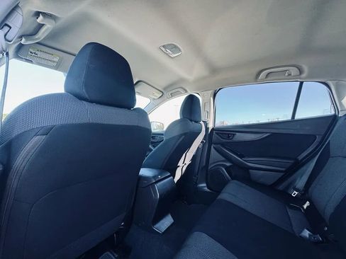 Used 2020 Subaru Crosstrek 2.0i image 29