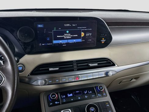 Used 2020 Hyundai Palisade Limited FWD image 18