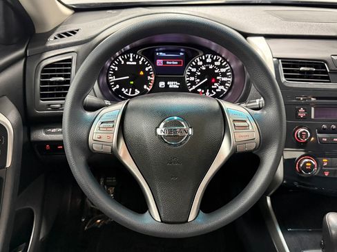 Used 2014 Nissan Altima 2.5 S FWD image 15