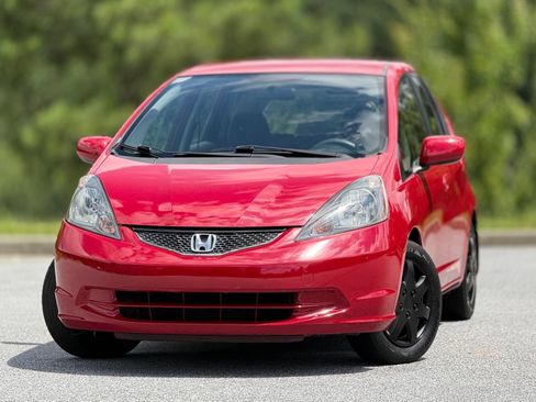 Used 2013 Honda Fit image 2