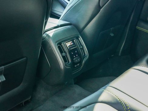 Used 2021 Aston Martin DBX AWD/4WD image 31