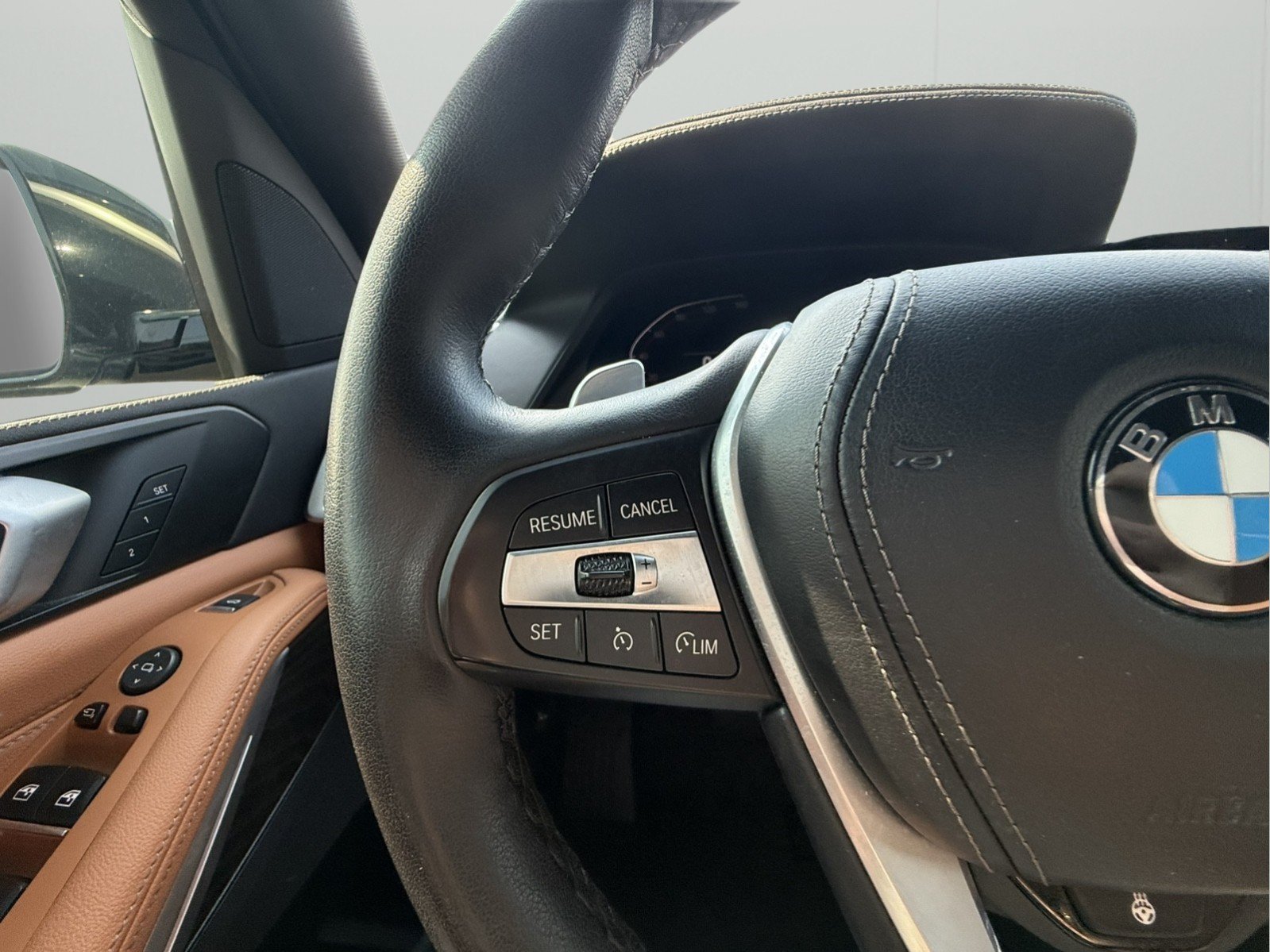 Used 2022 BMW X5 xDrive40i AWD/4WD image 22
