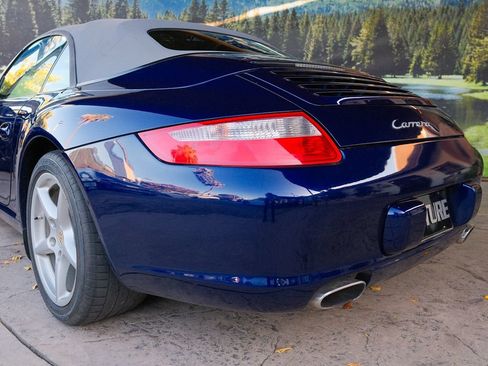 Used 2006 Porsche 911 Carrera RWD image 29