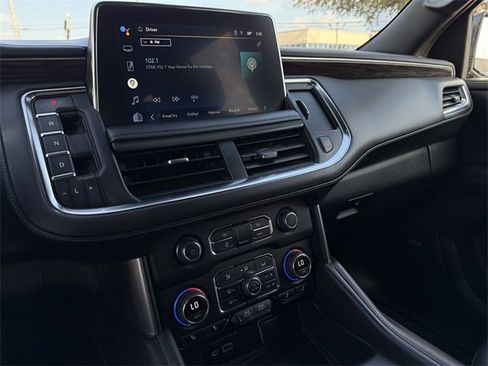 Used 2022 Chevrolet Tahoe Z71 image 13