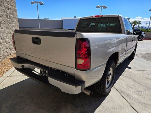 Used 2004 Chevrolet Silverado 1500 W/T image 3