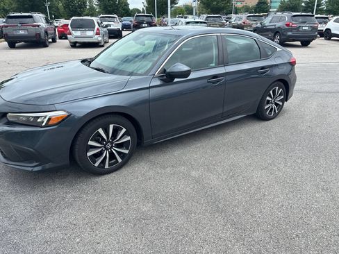 Used 2022 Honda Civic EX-L image 19
