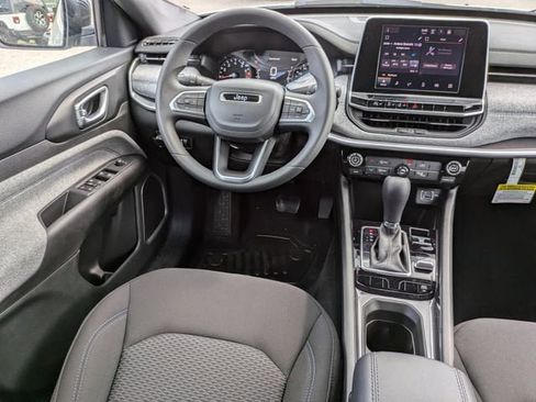 New 2025 Jeep Compass Sport image 16