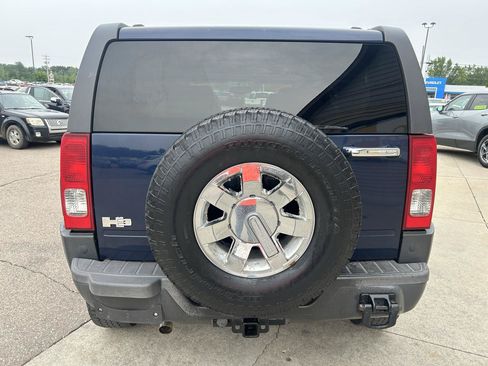 Used 2008 HUMMER H3 Luxury AWD/4WD image 6