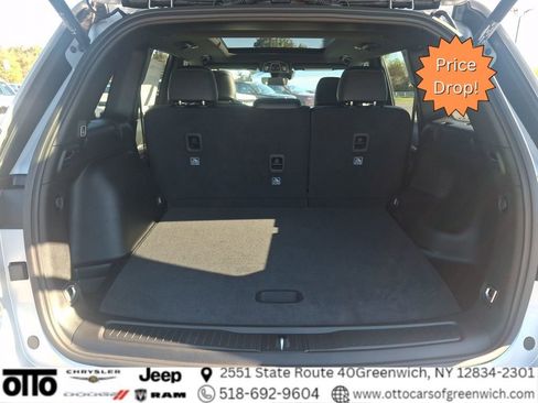 New 2025 Jeep Grand Cherokee Limited w/ Black Appearance Package image 14