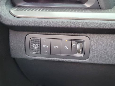 New 2027 Chevrolet Traverse LT w/ Midnight/Sport Edition AWD/4WD image 14