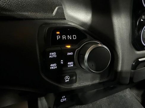 Used 2025 RAM 1500 Big Horn AWD/4WD image 20
