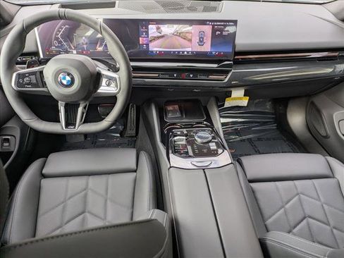 Used 2026 BMW 530i xDrive w/ M Sport Package AWD/4WD image 16