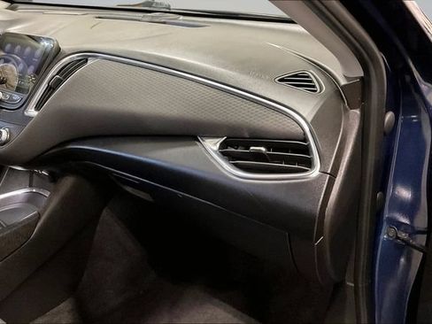 Used 2021 Chevrolet Malibu LT FWD image 17