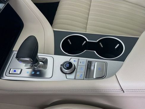 Certified 2026 Genesis G70 2.5T Prestige RWD image 15