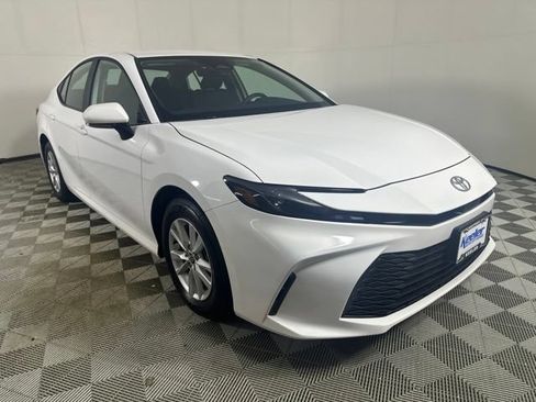 Used 2025 Toyota Camry LE w/ Convenience Package AWD/4WD image 1