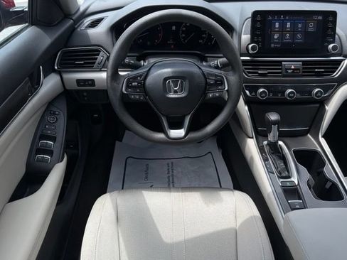 Used 2020 Honda Accord EX image 34
