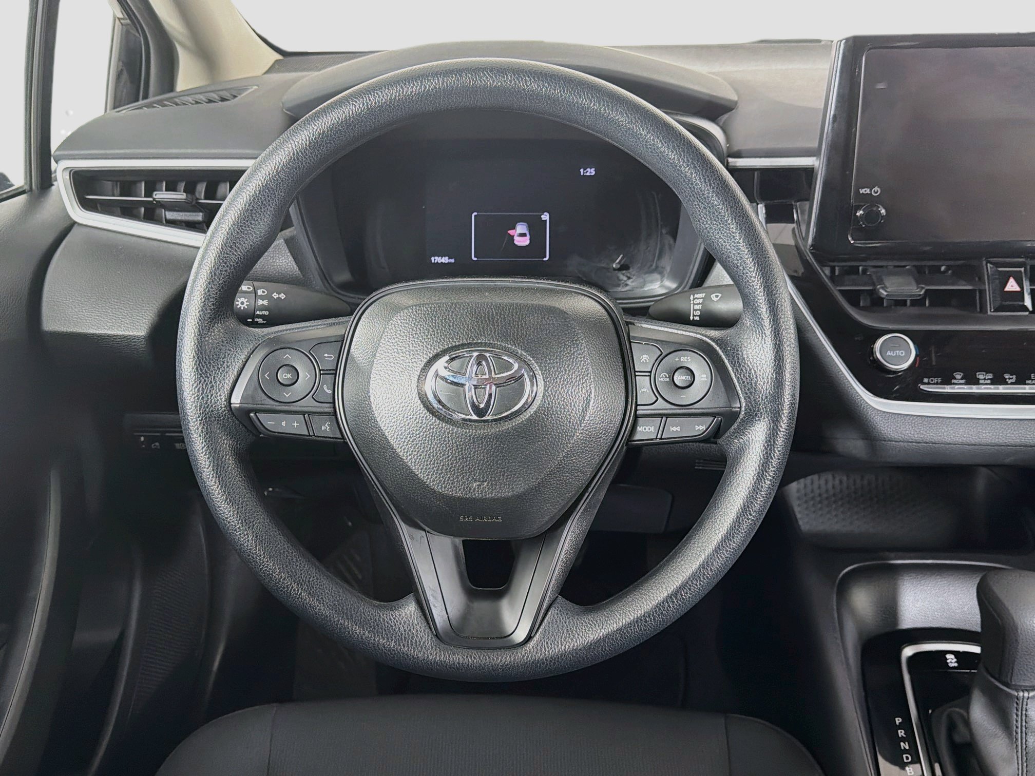 Used 2026 Toyota Corolla LE FWD image 18