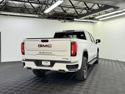 Used 2019 GMC Sierra 1500 AT4 w/ AT4 Premium Package AWD/4WD image 2