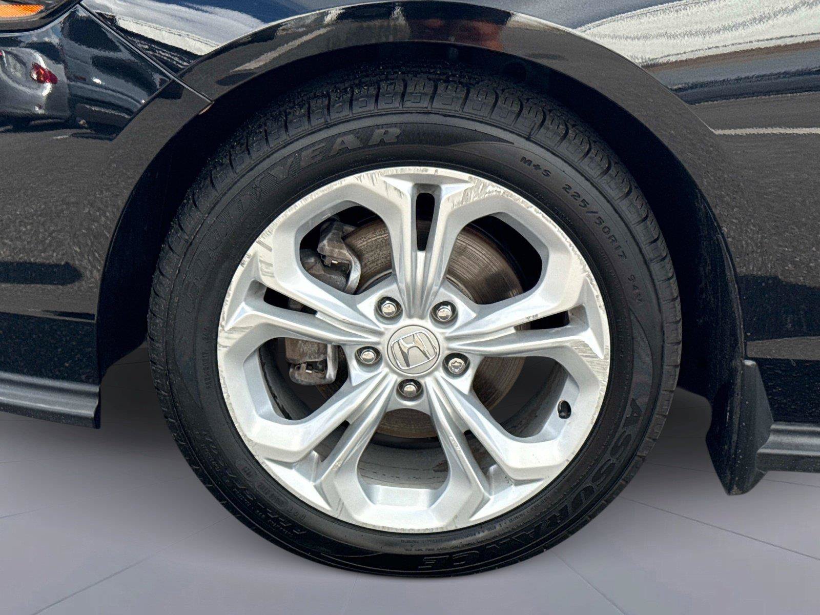 Certified 2024 Honda Accord LX image 11