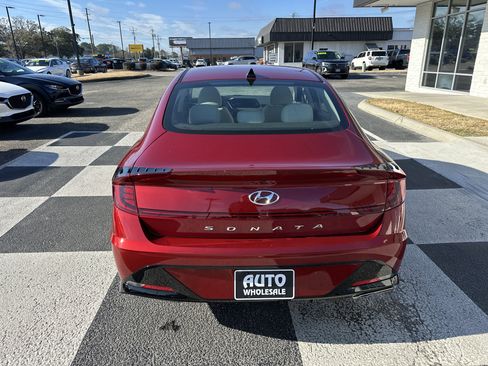Used 2023 Hyundai Sonata SEL image 4