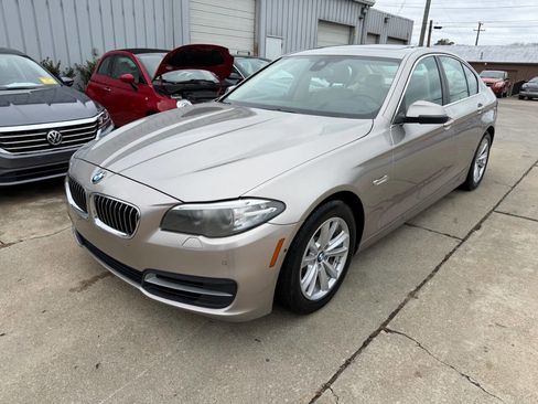 Used 2014 BMW 528i Sedan image 2