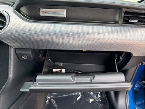 Used 2018 Ford Mustang GT image 39