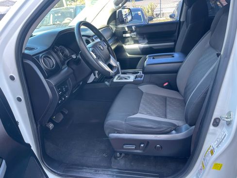 Used 2016 Toyota Tundra SR5 image 21