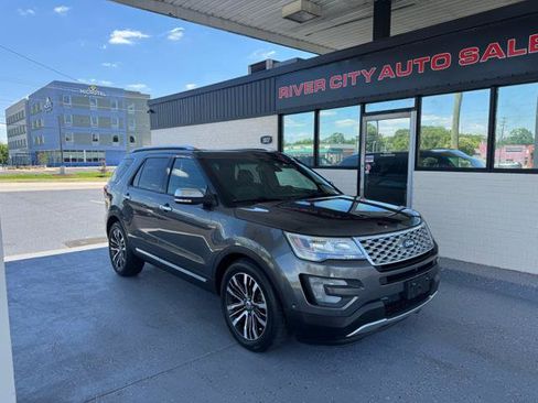 Used 2016 Ford Explorer Platinum AWD/4WD image 1