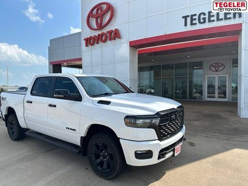 Used 2025 RAM 1500 Lone Star AWD/4WD image 1