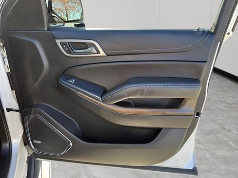 Used 2018 GMC Yukon Denali w/ Open Road Package image 13