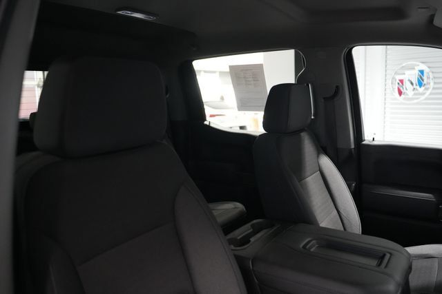 Used 2020 Chevrolet Silverado 1500 RST w/ True North Edition AWD/4WD image 21