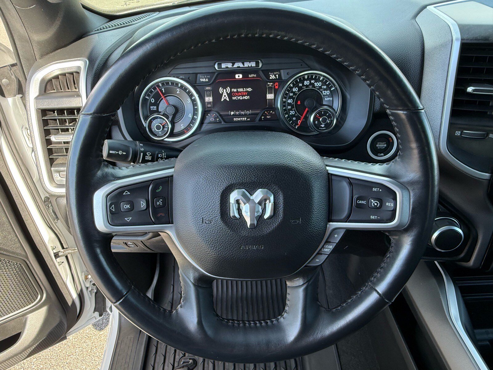 Used 2023 RAM 1500 Big Horn AWD/4WD image 14