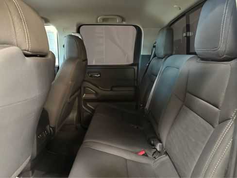 Used 2023 Nissan Frontier SV w/ SV Convenience Package AWD/4WD image 15